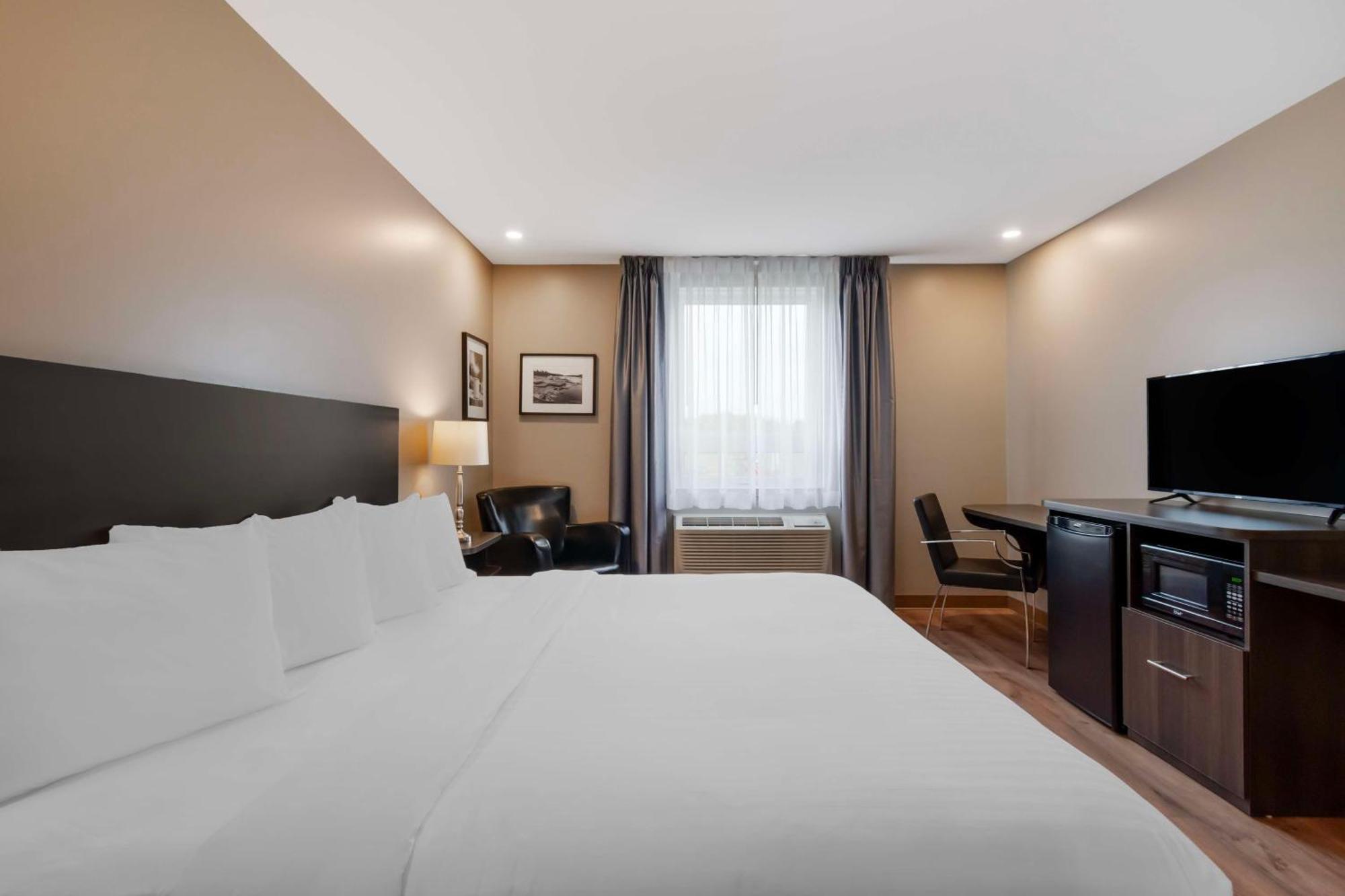 Villa Inn & Suites - Surestay Collection By Best Western Герст Екстер'єр фото